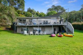 Onepoto Bay Lakehouse - Lake Rotoiti Holiday Home